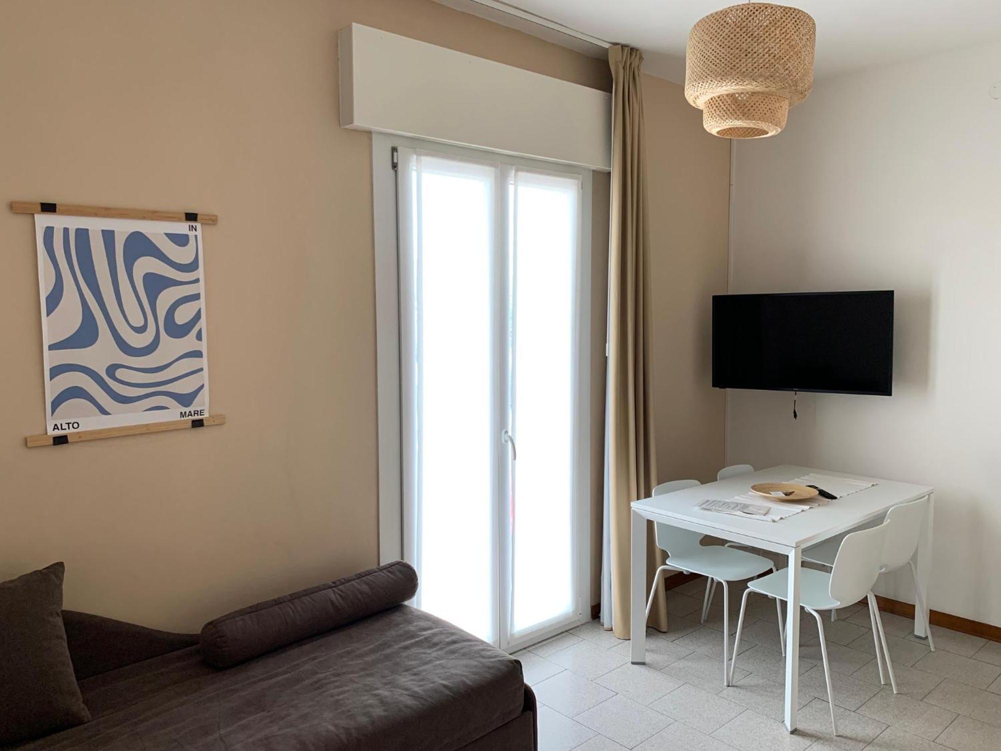Dainese Apartments, Casa Ester *